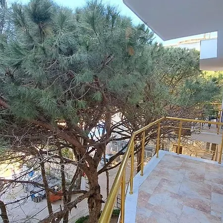 Апартаменты Ocean Bloom Escape B62 Голем