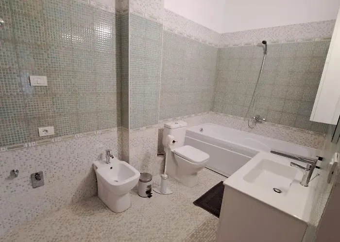 Ocean Bloom Escape B62