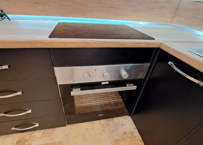 Appartement Ocean Bloom Escape B62 Golem (Tirana)