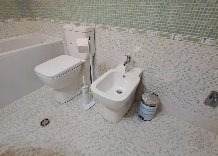 Ocean Bloom Escape B62 * Golem (Tirana)