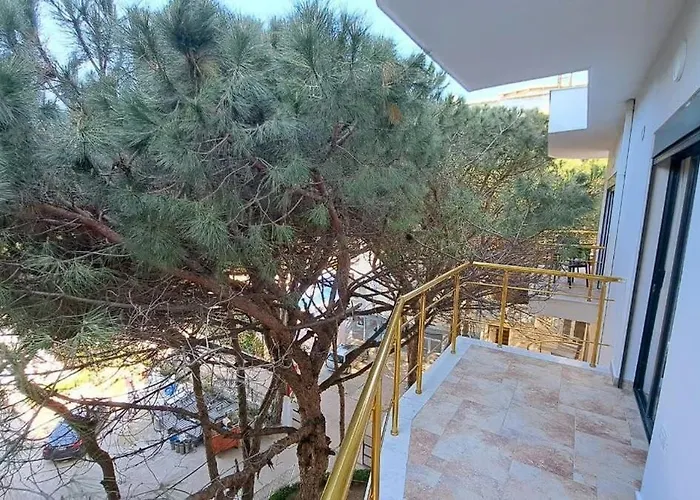 Appartement Ocean Bloom Escape B62 Golem (Tirana)